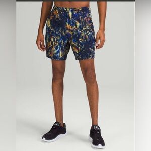 Lululemon Pace Breaker Linerless Short 7"
Hyper Flow Blue Multi large